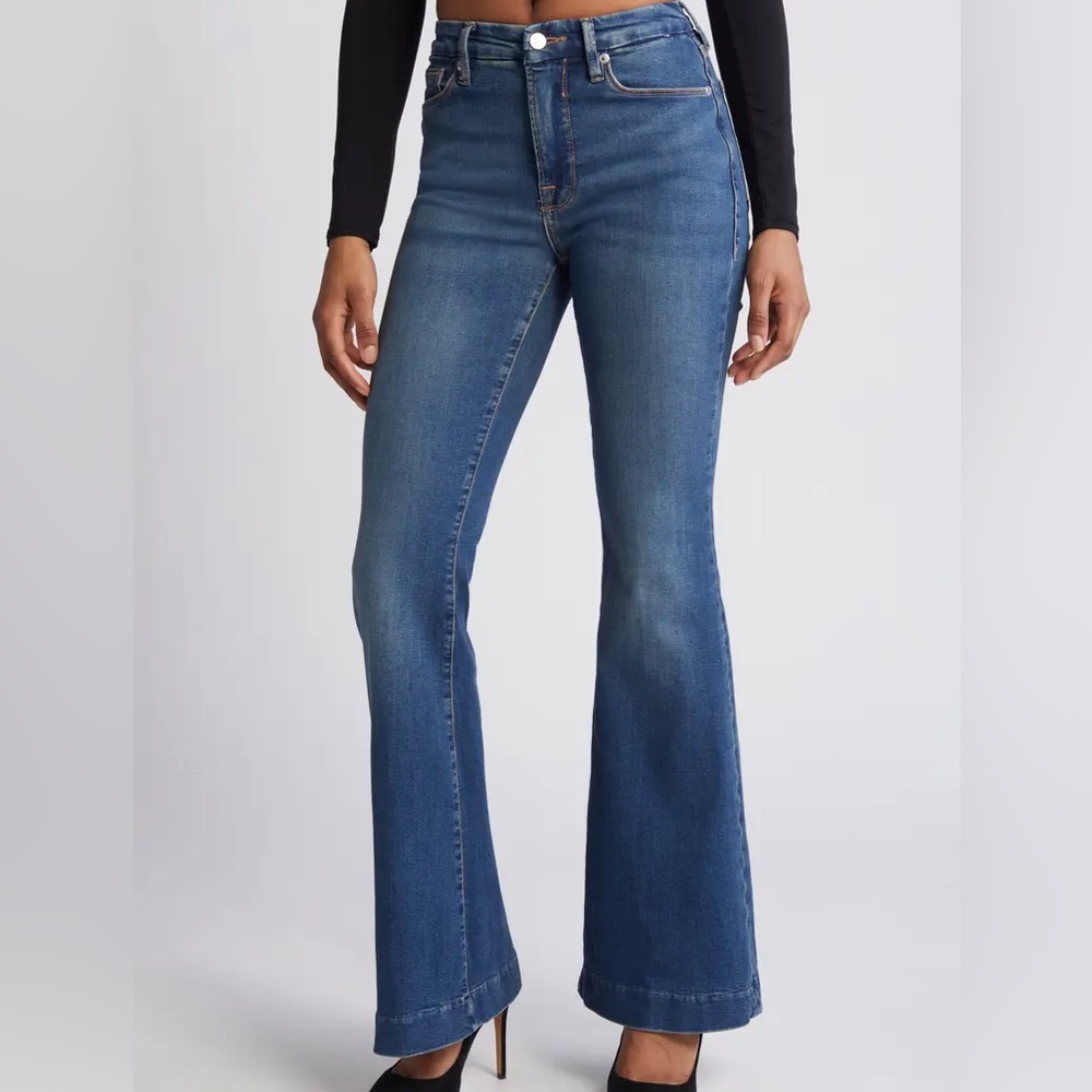 Good American Flare Jeans